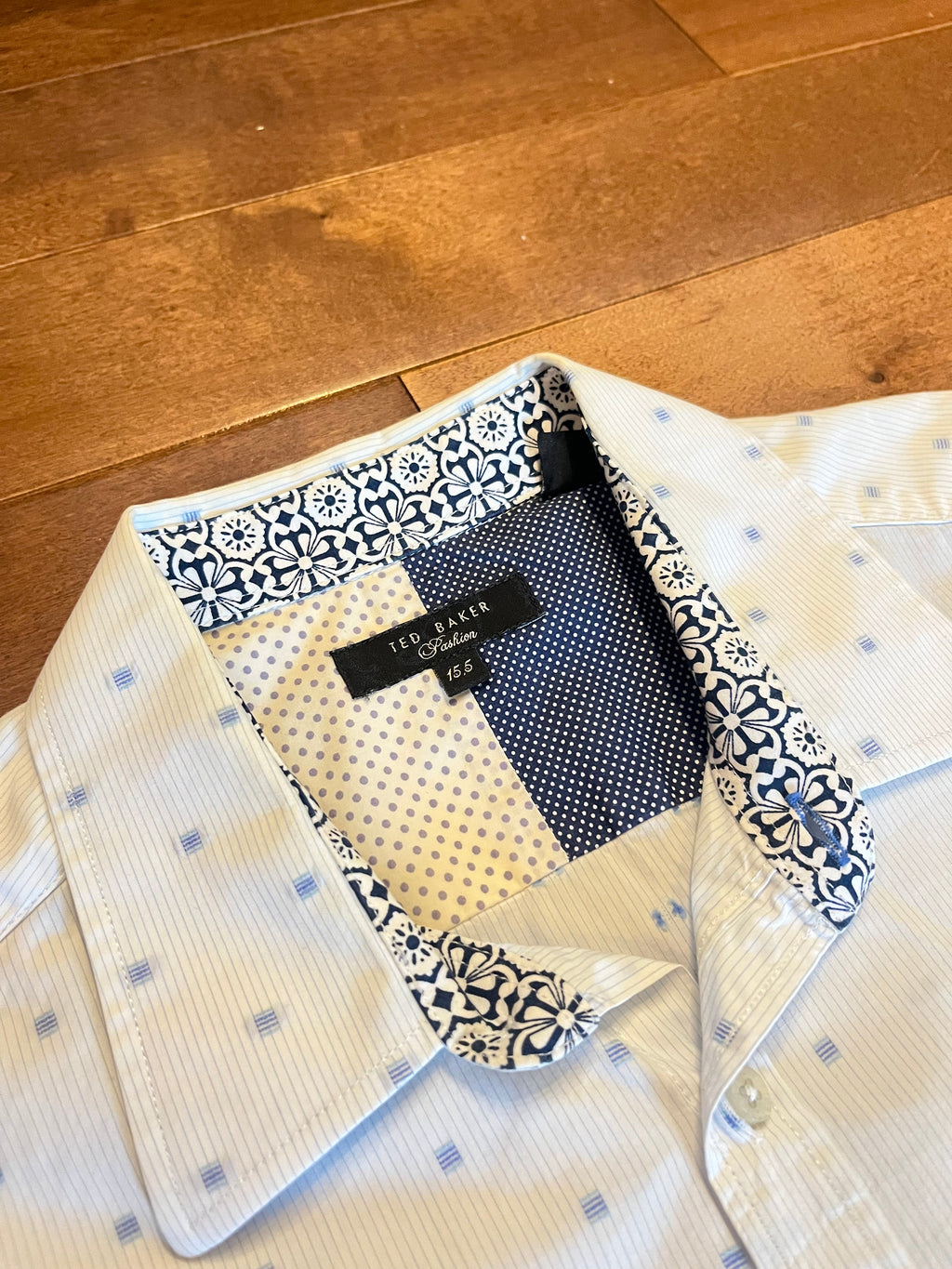 Ted Baker London Geometric Print Shirt – White (Pre-owned)